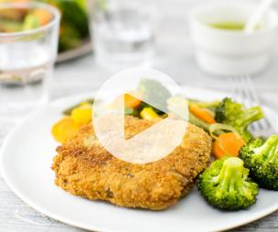 Recette Extra tendre pané, poêlée croquante et sauce basilic